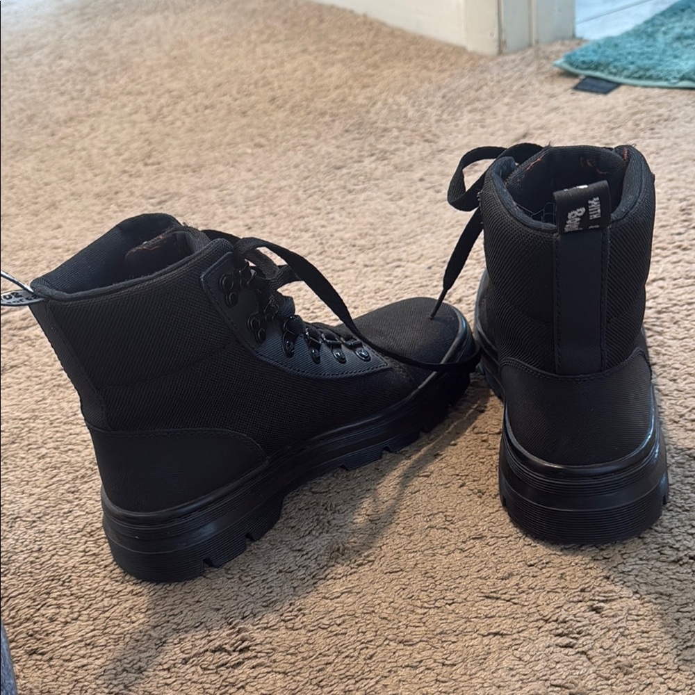 Doc martens EUC size 7-7.5 - Picture 5 of 5